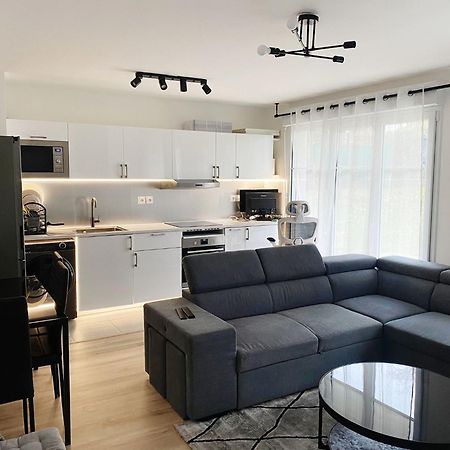 Le Chic De Villiers Sur Marne Apartamento Exterior foto