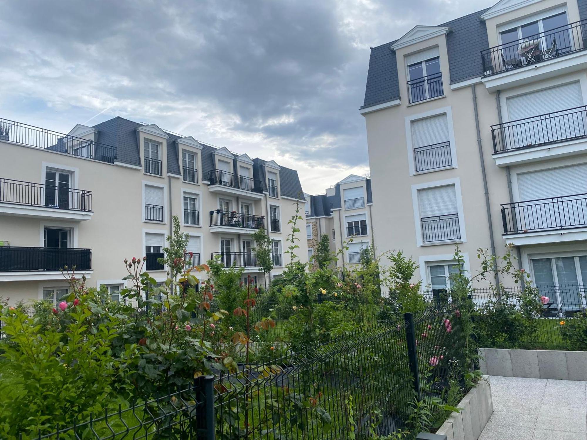 Le Chic De Villiers Sur Marne Apartamento Exterior foto